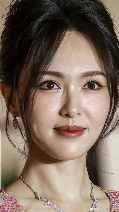 唐嫣无美颜滤镜怼脸,好绝!||唐嫣的状态真的绝绝子