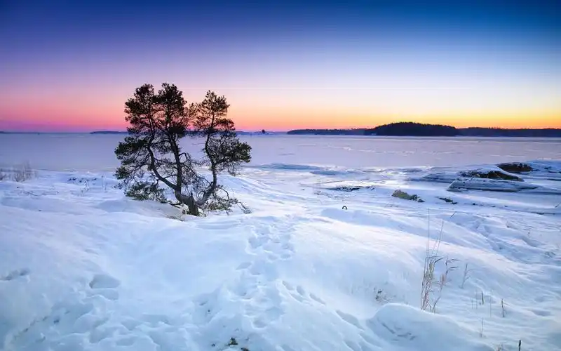 首页 桌面壁纸 风景壁纸 唯美冬日雪景图片电脑壁纸 上一张 下一张