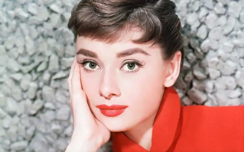 audrey hepburn