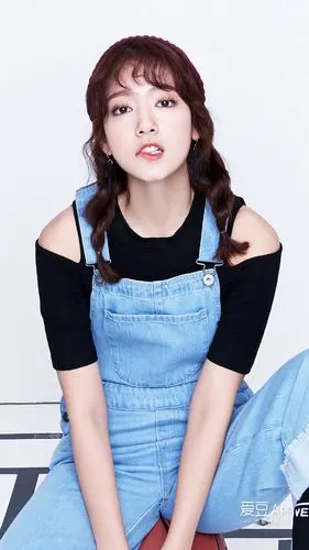 [朴信惠][分享]170902 中长短卷发要怎么造型 看信惠欧尼为你展示发型