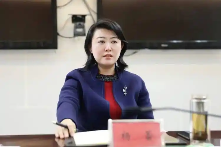 杨蕾胜兵先胜而后求战毫不放松科学精准抓好疫情防控工作