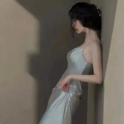 头像女微丧成熟真人御姐高冷图片