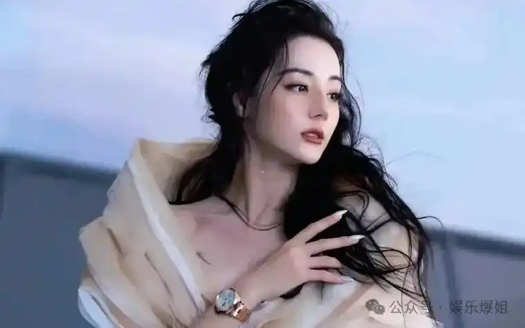 丁泽仁拆卡,h 雪隐婚有娃,迪丽热巴抽烟?爆姐来解答