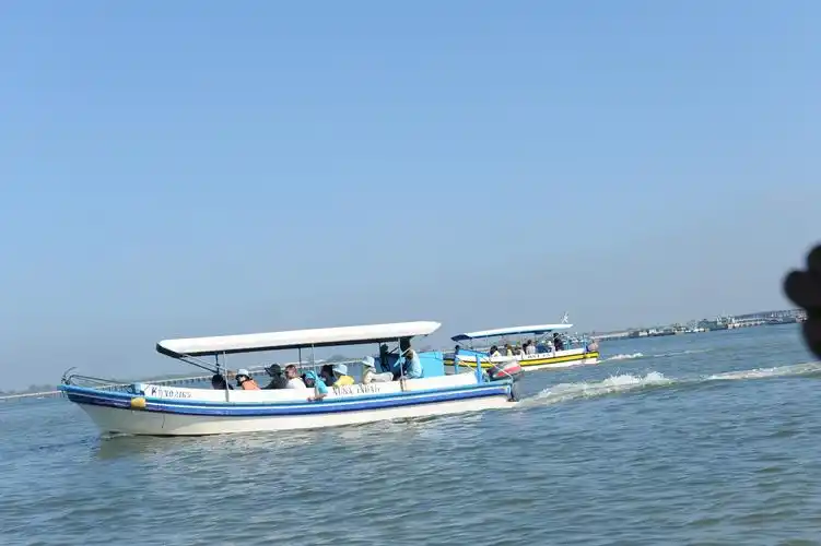 【携程攻略】巴厘岛金巴兰海滩适合单独旅行旅游吗,金巴兰海滩单独