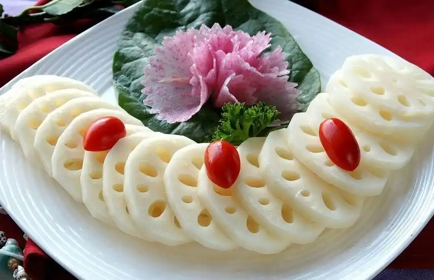 火锅藕片,鲜脆营养还解腻_莲藕