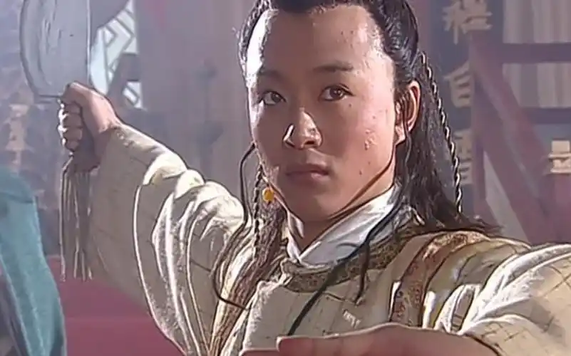 【侠客行精彩pk】"石破天"与白万剑一战!金乌刀法vs雪山剑法!