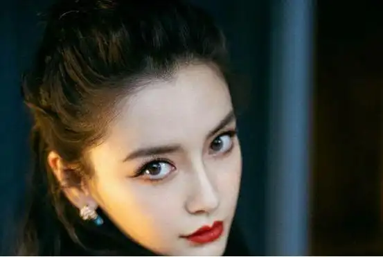 怎么选择适合自己的发际线形状?