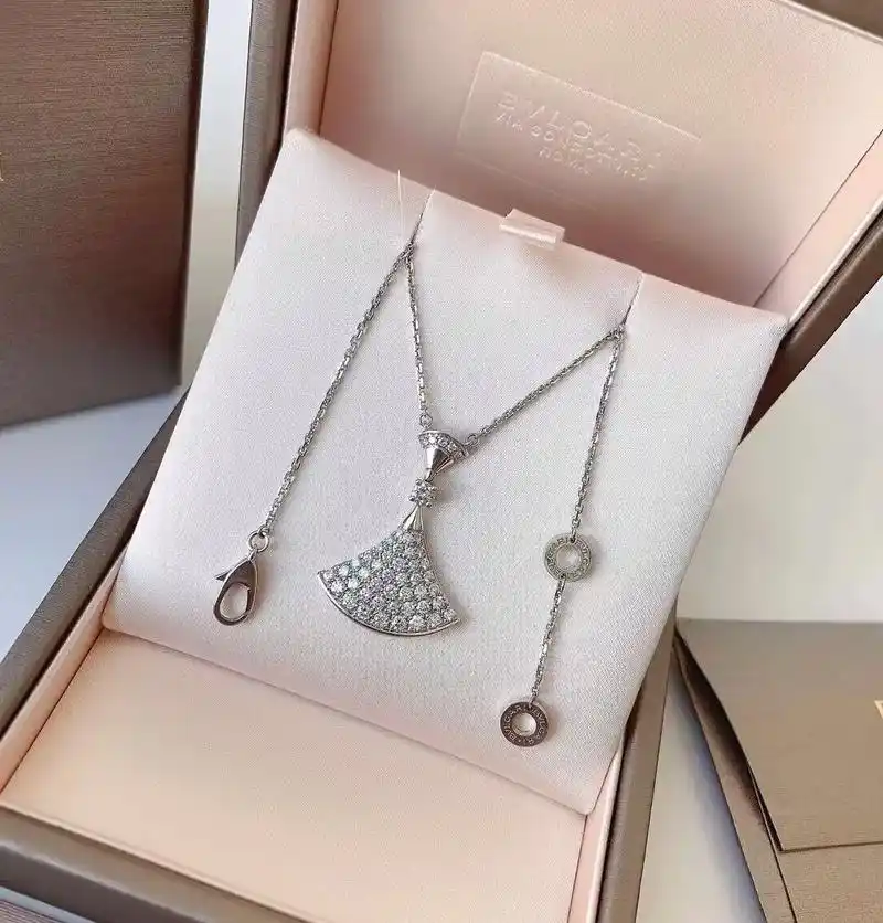 常州二手奢侈品包包手表首饰黄金老酒回收.bvlgari宝格丽 - 抖音