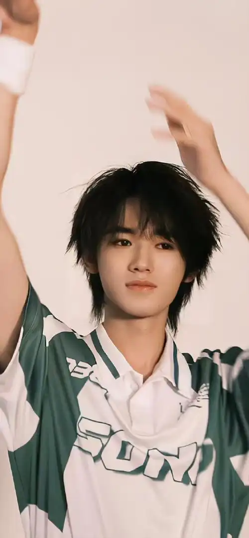 宋亚轩壁纸 大放送📸