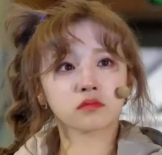 跑男这一季不走搞笑改煽情成员们泪崩宋雨琦哭的最真实