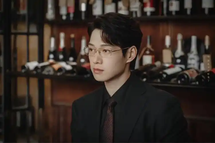 【魏大勋】最爱宴臣哥这套西装,就很性感