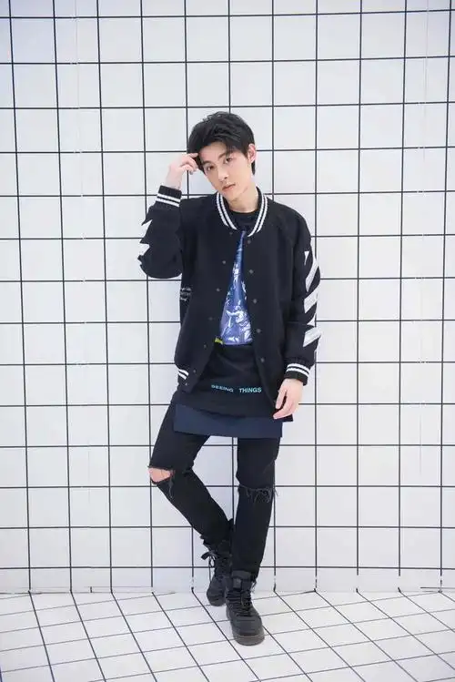 汪苏泷朱元冰选我选我mv上线花式变装展技艺