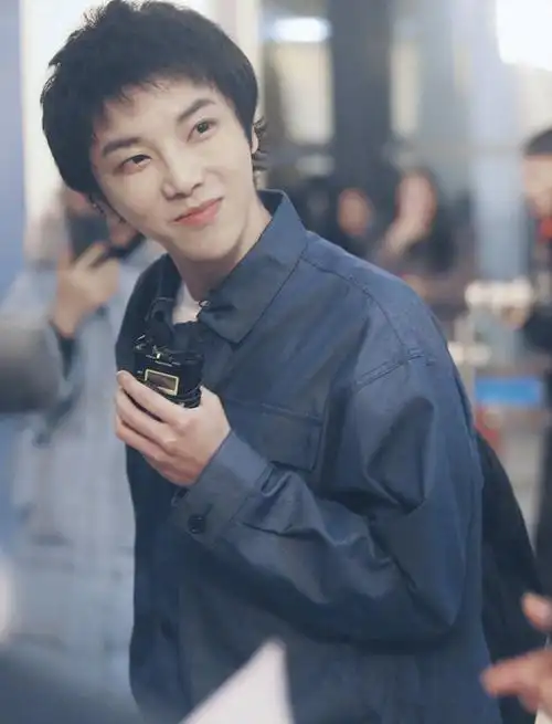 华晨宇 等待你王者归来 歌手2020