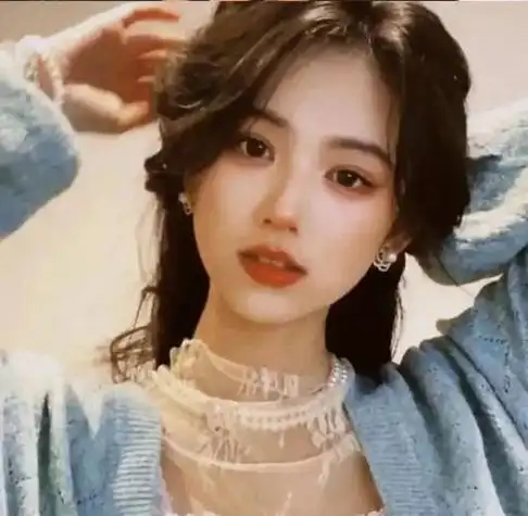 ins复古港风女生头像