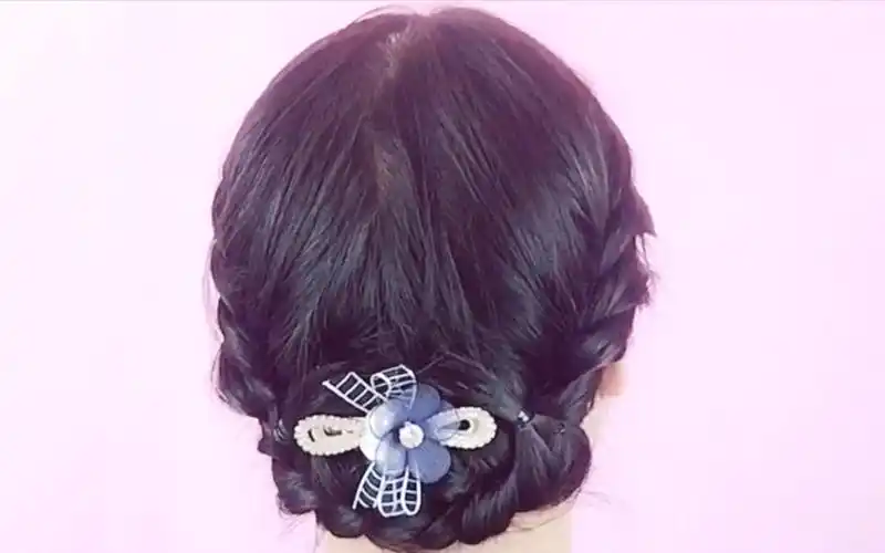 【懒人 编发教程】真人版编发教程,发型这样扎,温婉成熟有气质