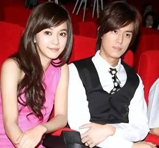 在一档节目当中,陈意涵被问到曾经交往过多少男朋友的时候,她就曾经