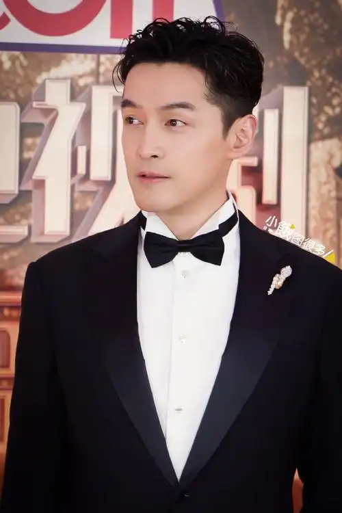 8#周迅胡歌坐一起#|#胡歌品质盛典#电视剧品质盛典红毯胡歌高清图集6p