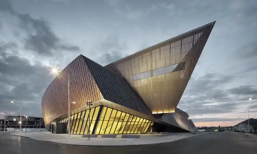 25个独特的现代建筑设计