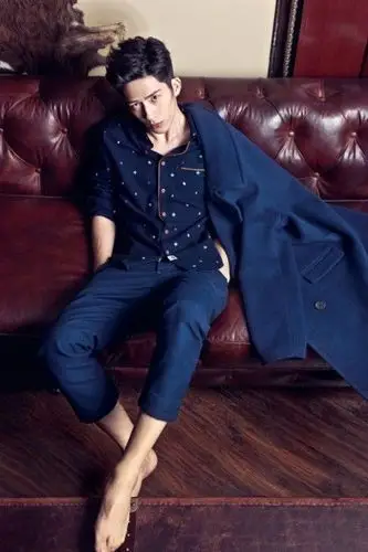 【井彩·图片】@井柏然 《北京青年周刊》系列图