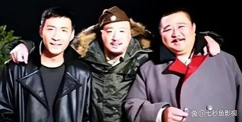 了让三位关键角色中有两位离开剧组的决定,只有男主角梁冠华留了下来