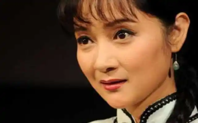 有些是初恋,有些则是前女友,但是在结婚之后,即使是内心颇有遗憾,但