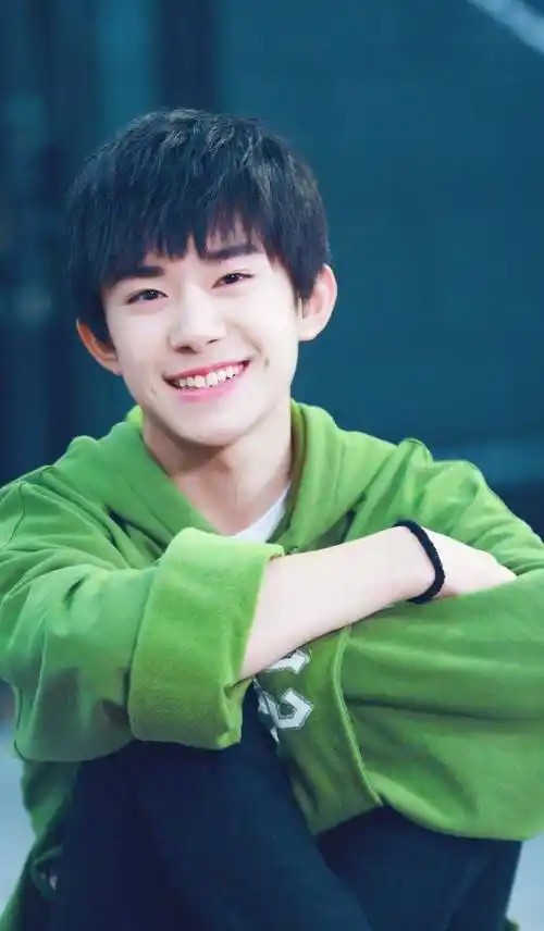 盘点娱乐圈的5位新晋小鲜肉,你最看好谁?_易烊_吴磊_肖战