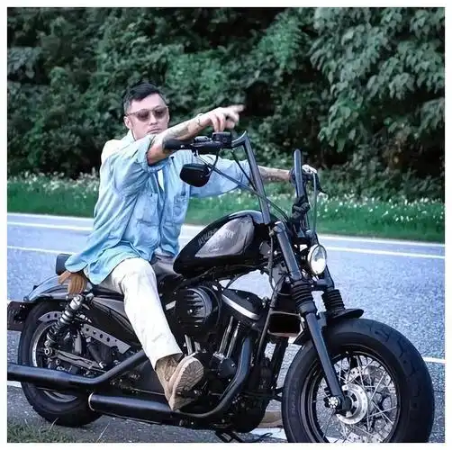 余文乐42岁了他真的老了吗衰老迅速