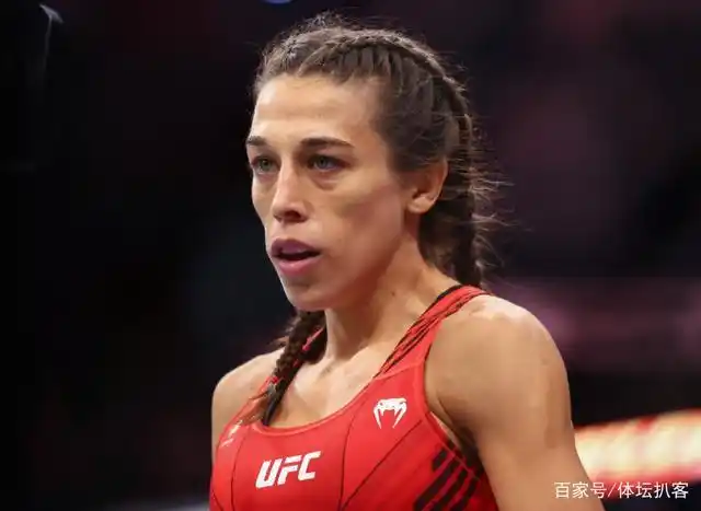 ufc275焦点战,乔安娜被张伟丽ko,赛后,波兰名将宣布退役.