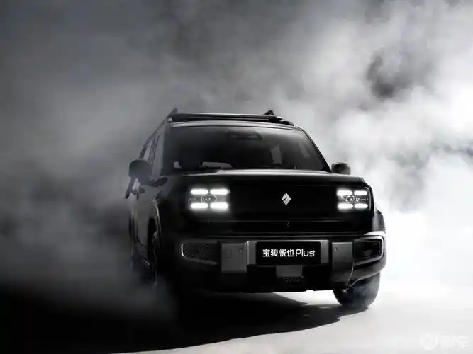 宝骏73016款和17款图片