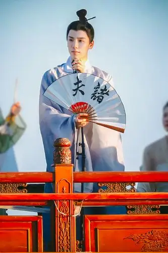 王子异[超话]##王子异加盟姐姐的爱乐之程##王子异古装造型