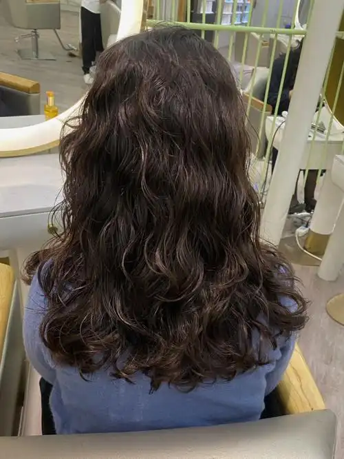 慵懒浪漫法式烫发卷度自然好打理