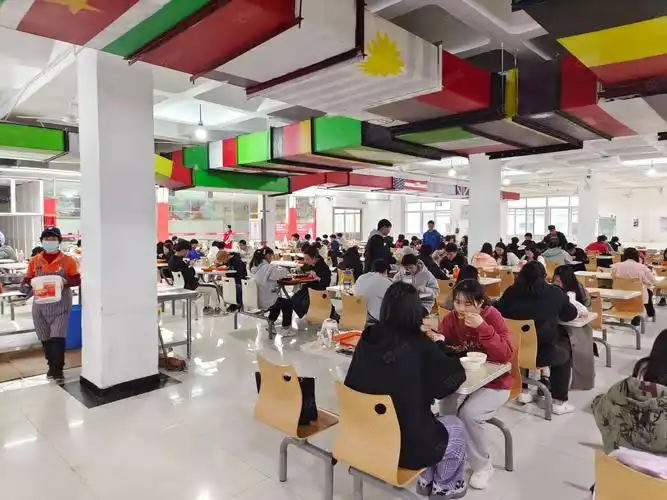 查看全部图片(12张)位置 - 岳塘区 - 体育中心 湖南电气职业技术学院