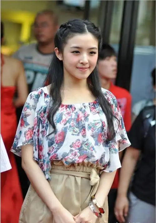 回应小聊天楼29话题张含韵今天敢不敢更