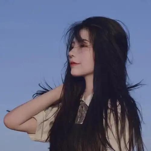 微信美女漂亮流行好看 内容简介 2020最火好看的漂亮微信女生头像图片