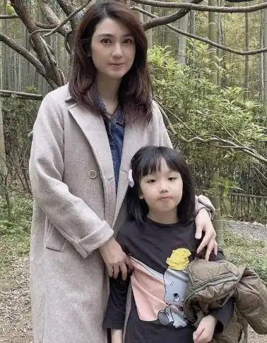 张丹峰_莫少聪_孩子