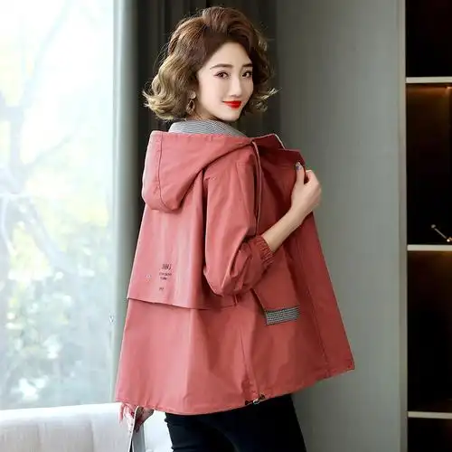 女士短外套中年妈妈