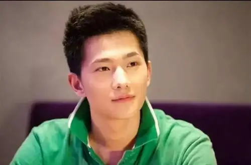 明星早期的冷门角色杨幂灵气十足杨洋摘掉面具后太让人心动