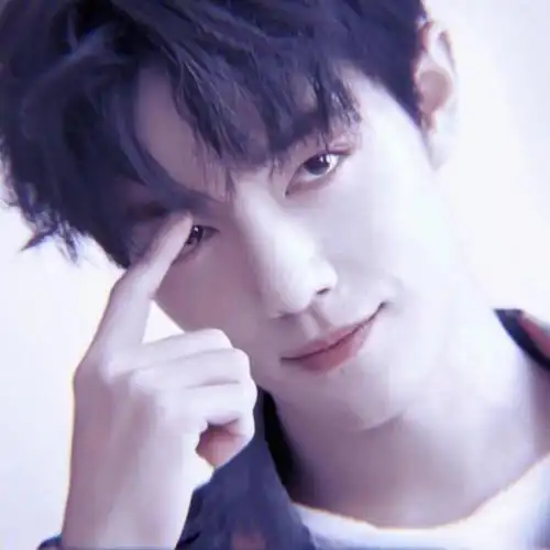 肖战男生女生都可以用的头像