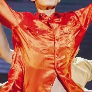 来自泡泡圈:                                      易烊千玺 浏览