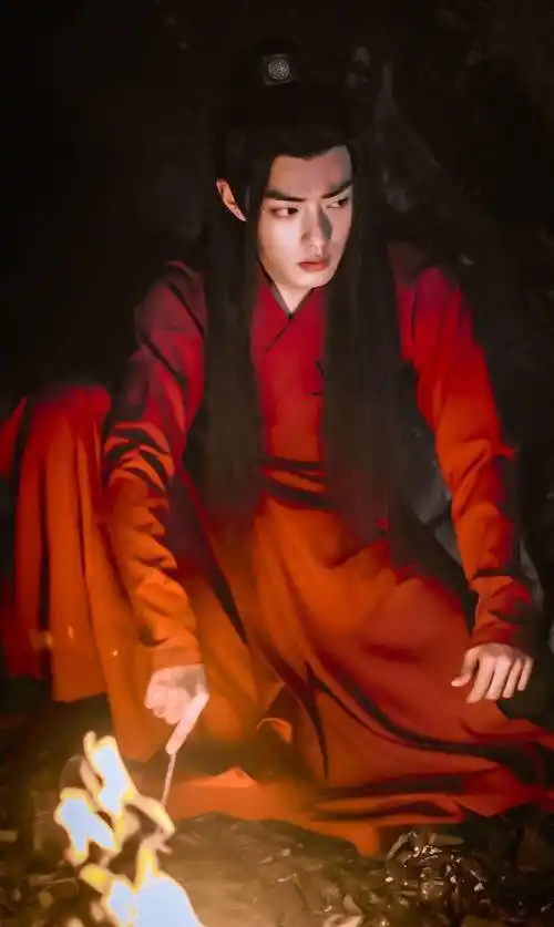 肖战这个履历真的有点迷_审美_陈情_设计