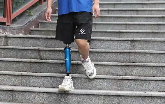 选择假肢产品需要考虑的多种情况_患者_脚板_运动