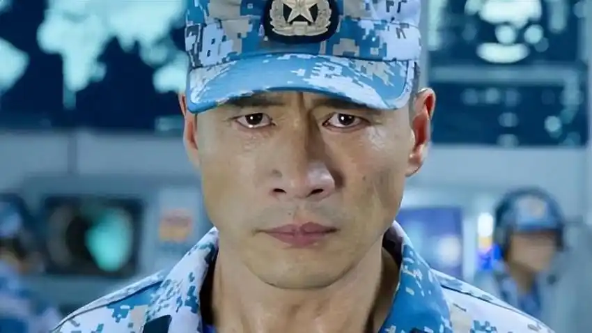 醒醒吧!拜托某些人就别演中国军人了,这7位演员扮起来才像军人