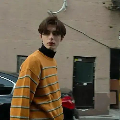 精选高质量氛围感男生头像