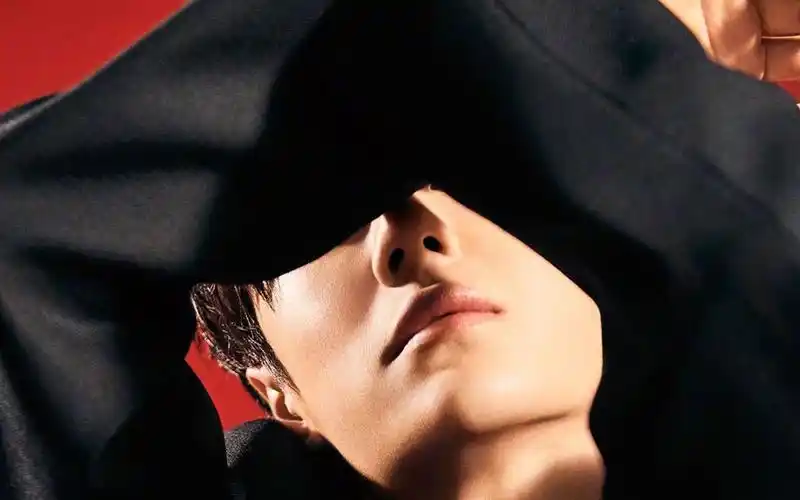 电脑壁纸 明星 大陆明星 王一博复古帅气阳光迷人写真