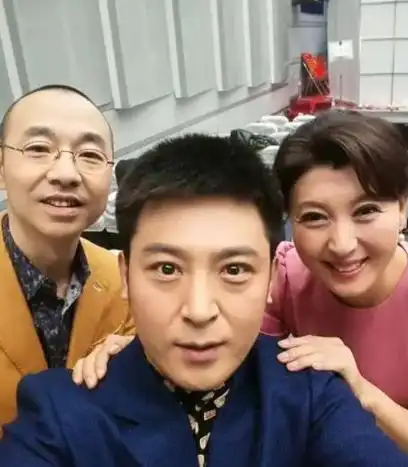 孙涛老婆个人资料简历(春晚神兽孙涛妻子叫什么)