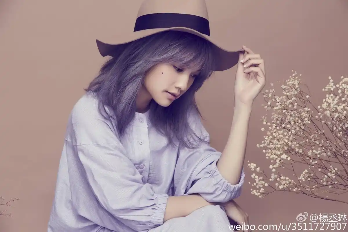 11月25日 12:12   关注  杨丞琳 评论 收藏