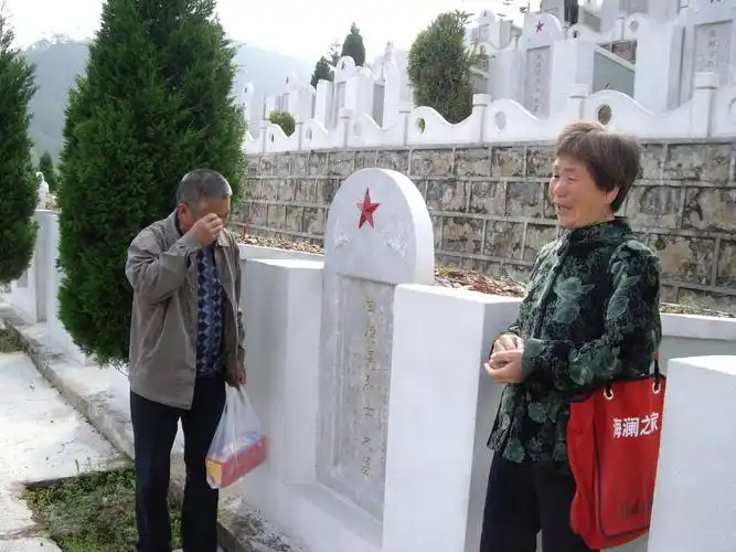 河南一个镇在老山作战中就牺牲了7个烈士