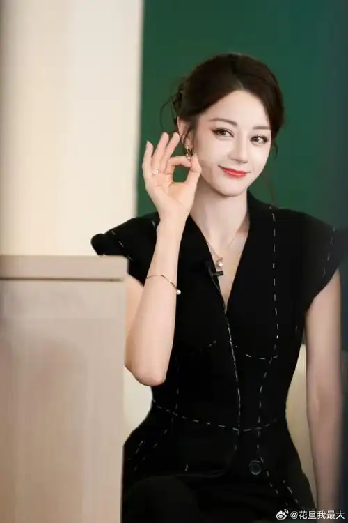 锁定美好 热力max#准备好被热巴的美貌霸屏了嘛?