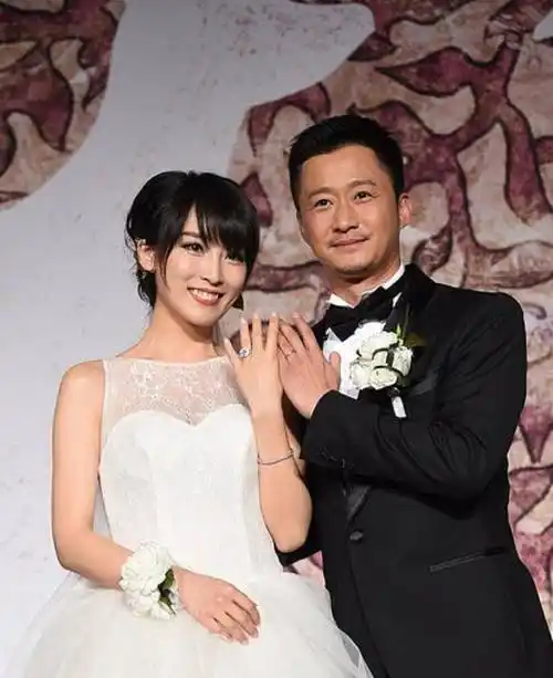 吴京谢楠婚礼(注:谢楠和吴京的恋爱过程:谢楠:4年爱情长跑,一篇微博