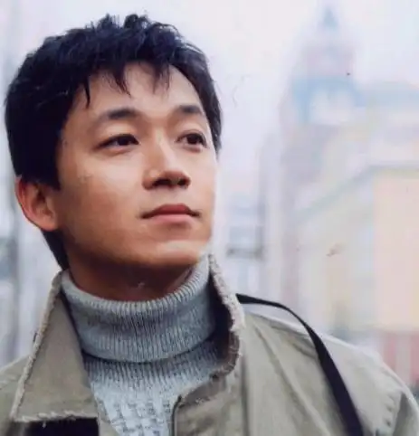 曝光董洁出轨王大治后的真实处境,走到今天不怪旁人|军训|军校|潘粤明